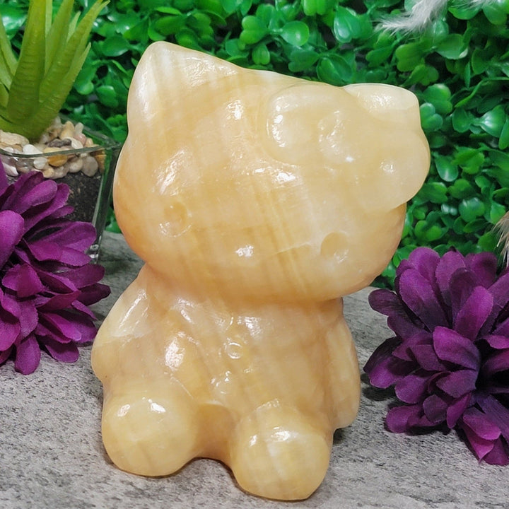 crystal/gemstone - Hello Kitty Crystal - The Lavish Essentials
